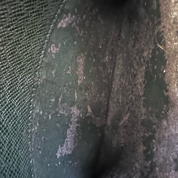 Authentic Louis Vuitton Orsay Clutch Green Taiga - Picture 6 of 6